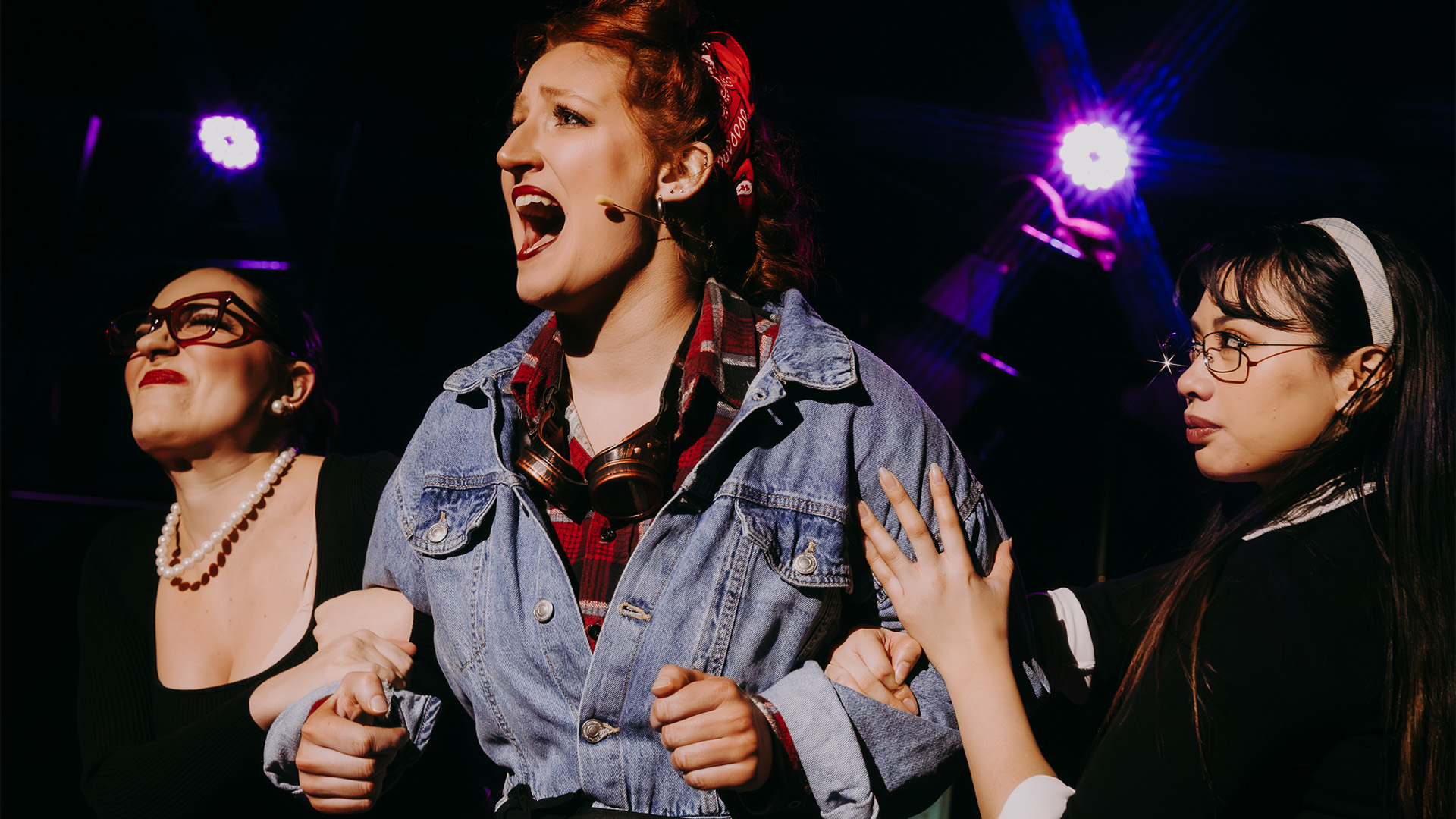 aim urinetown production mattolucas lowres 95