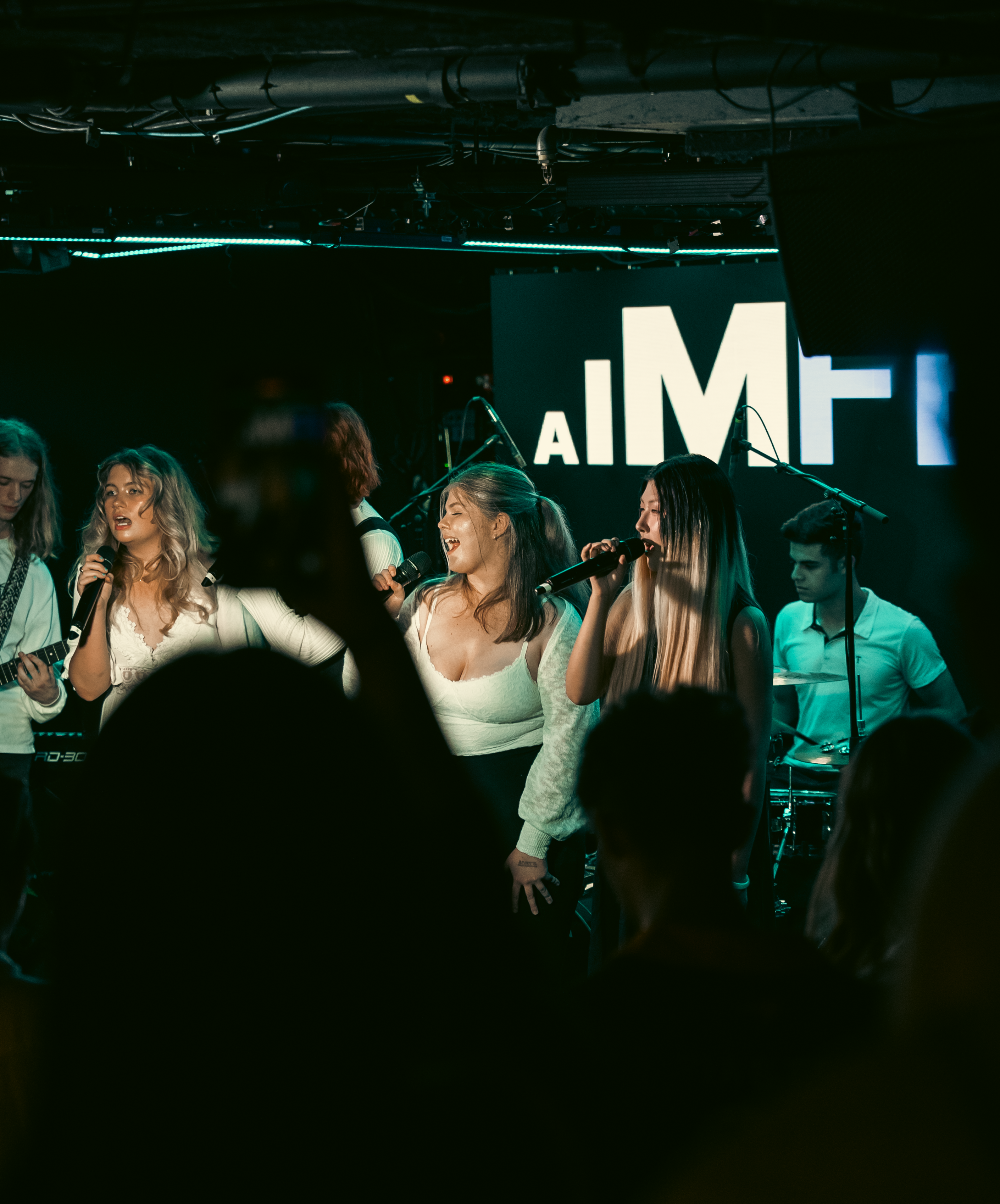 AIM-fest-stage-performances